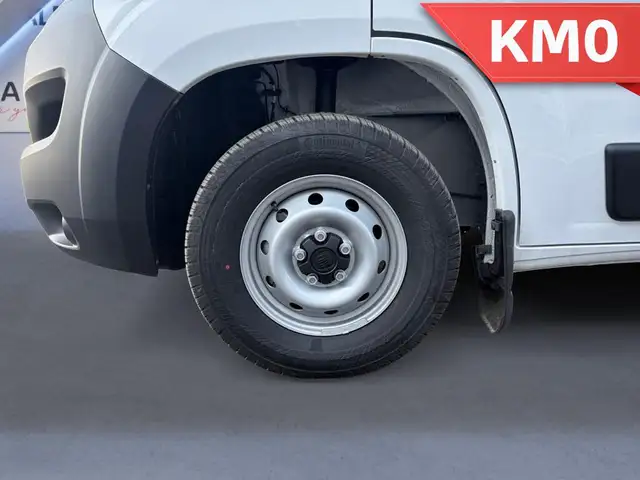 Fiat Ducato view 9