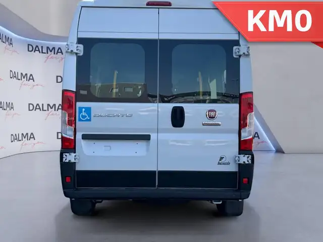 Fiat Ducato view 4