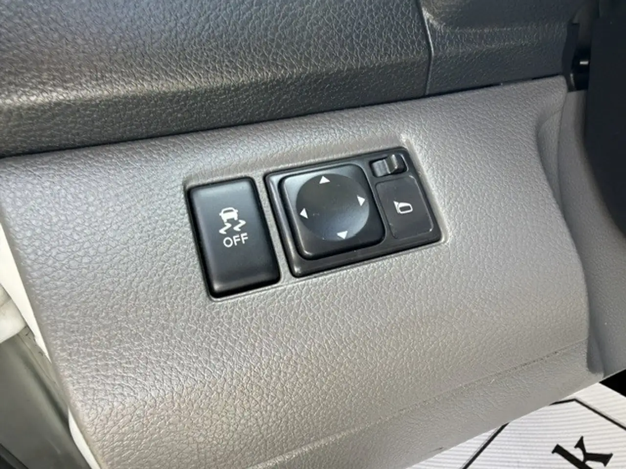 Nissan NV200 снимка Nissan NV200
