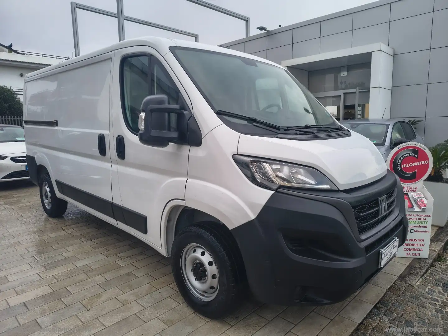 Fiat Ducato 33 2.2Mjt 140 PM-TN Easy Pro Fur. Blanc - 1