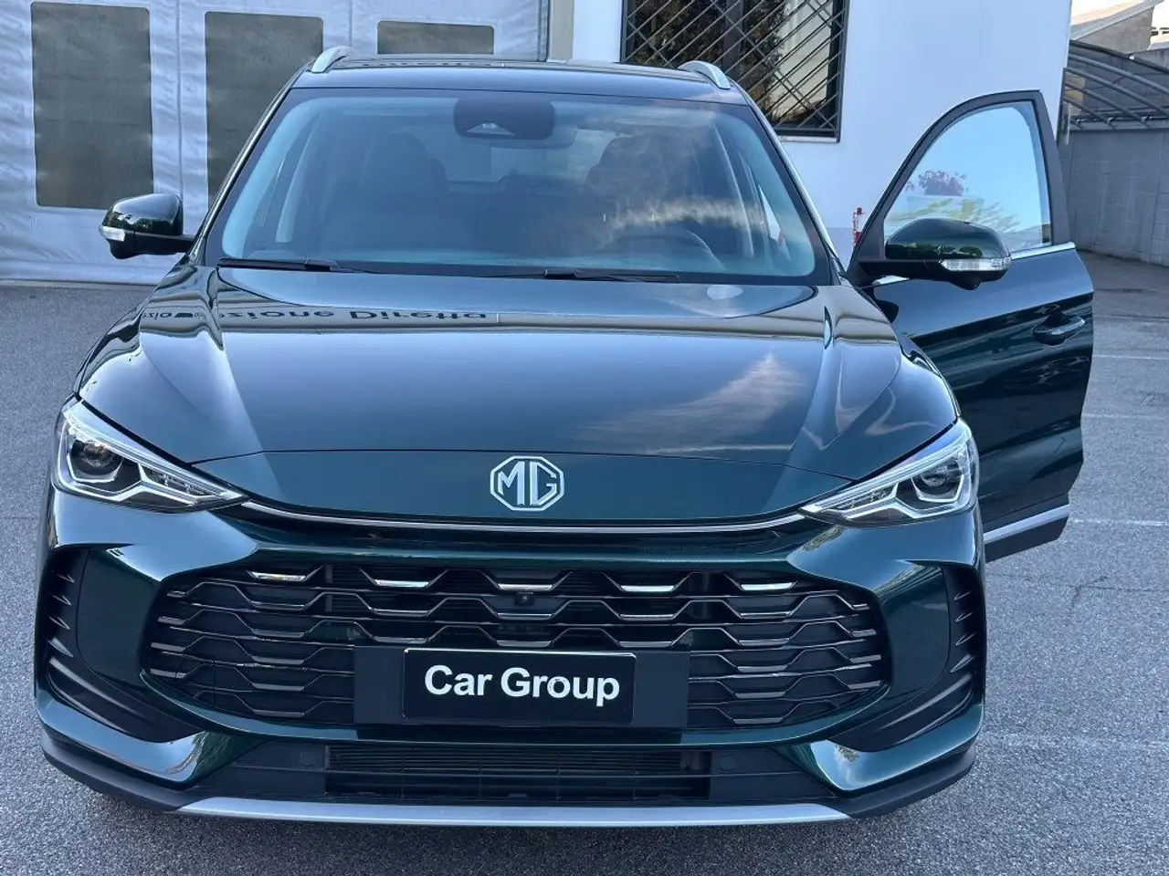 MG ZS
