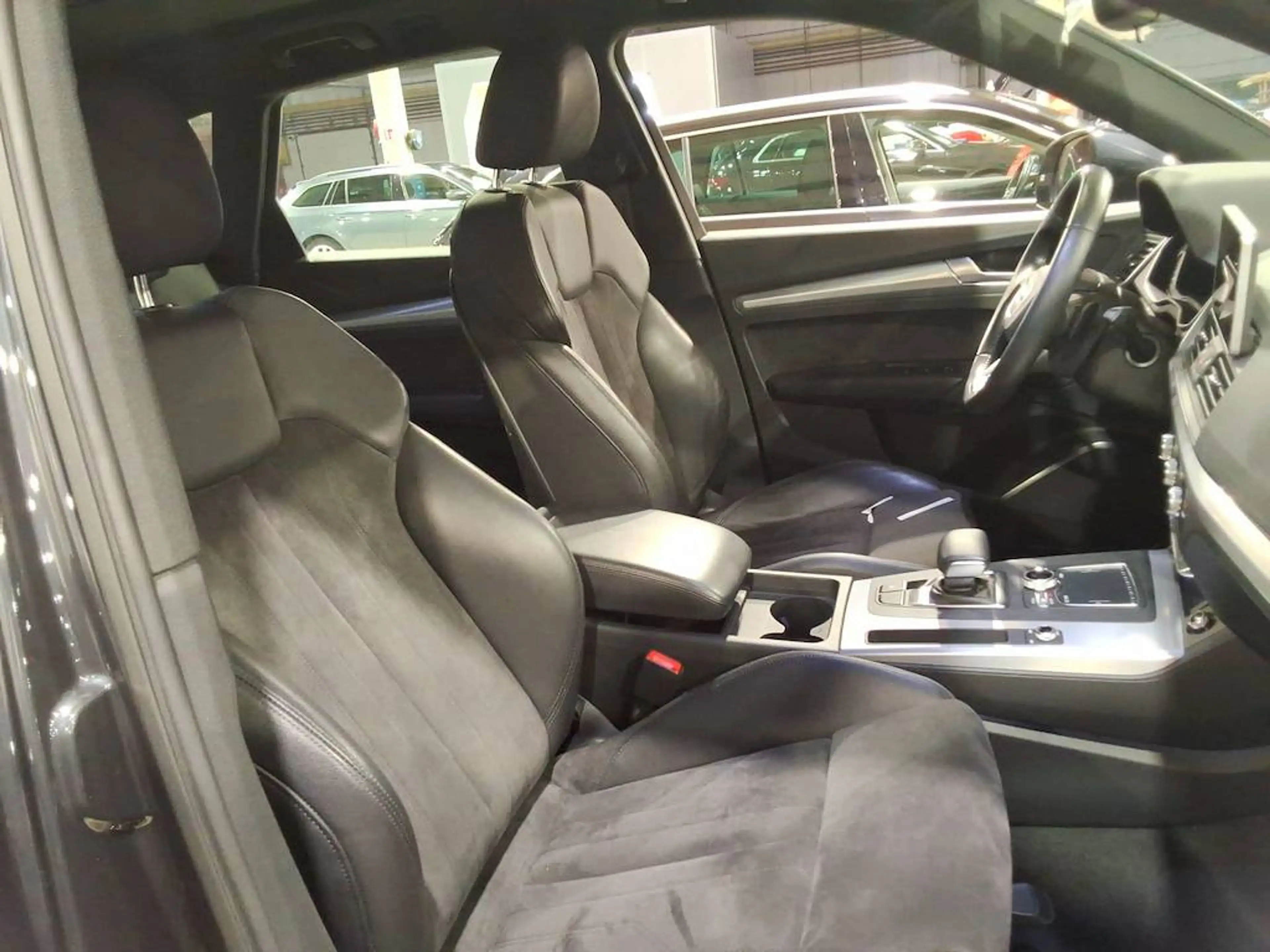 Audi Q5 Q5 ìSport S tr. — photo 3
