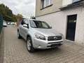 Toyota RAV 4 Executive TÜV NEU*4X4*8FACHTBEREIFT Silber - thumbnail 3