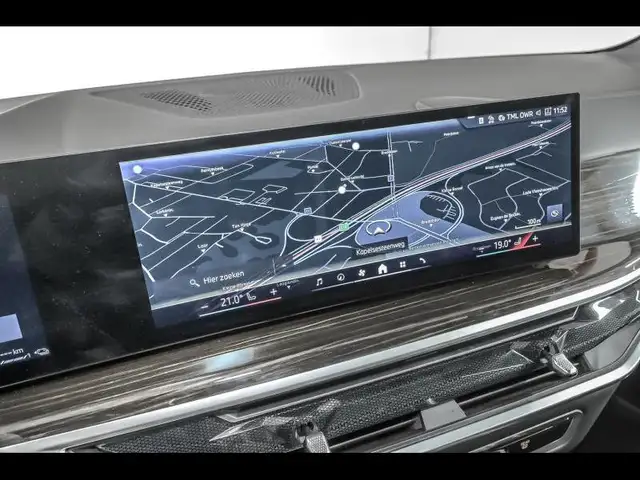 BMW X5 view 14