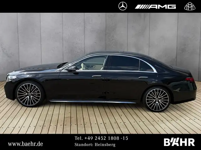 Mercedes-Benz S-Class view 2
