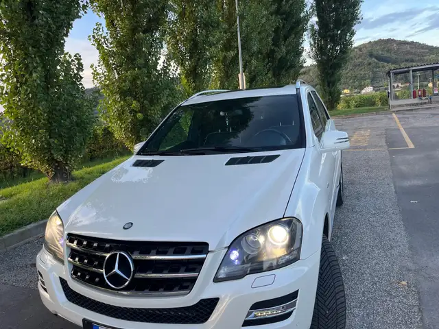Mercedes-Benz ML 350