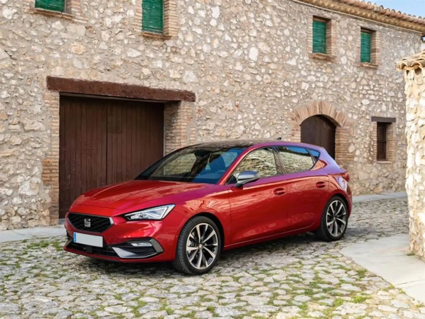 SEAT Leon 1.5 eTSI 150 CV DSG FR Rosso - 1