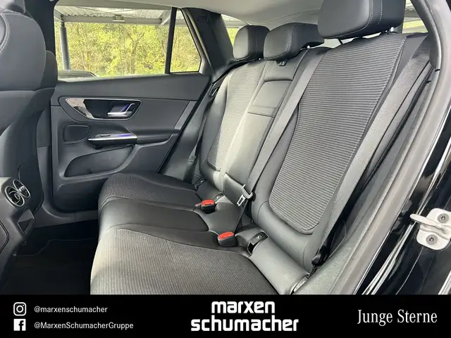 Mercedes-Benz GLC view 11