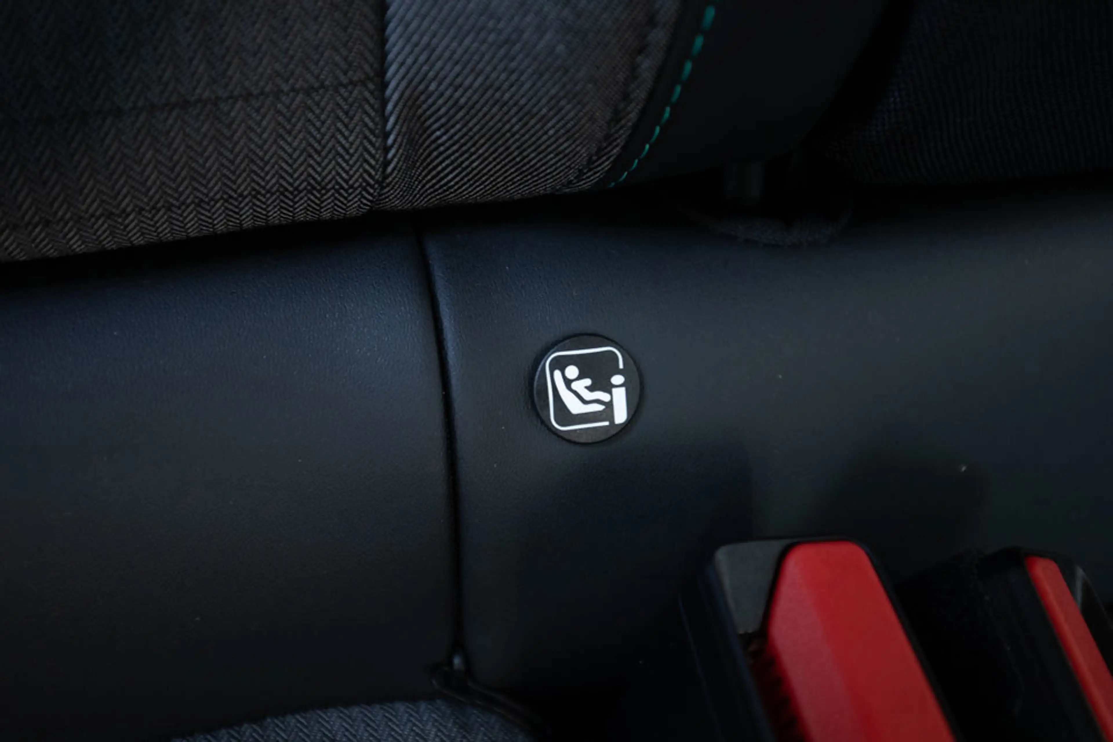 Peugeot e-208 EV Allure Pack 50 kWh — photo 14