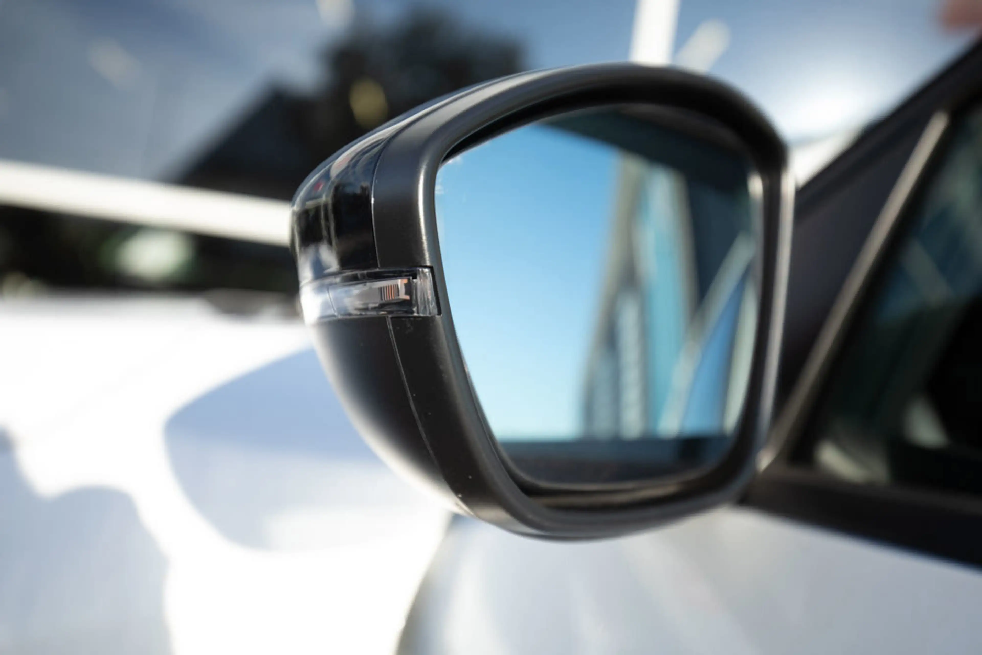 Peugeot e-208 EV Allure Pack 50 kWh — photo 45