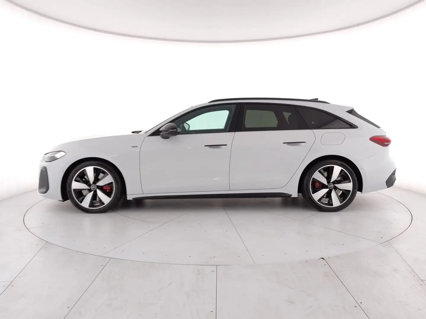 Audi A5 Avant e-hybrid 220 kW quattro S tronic S Line Edi Wit - 2
