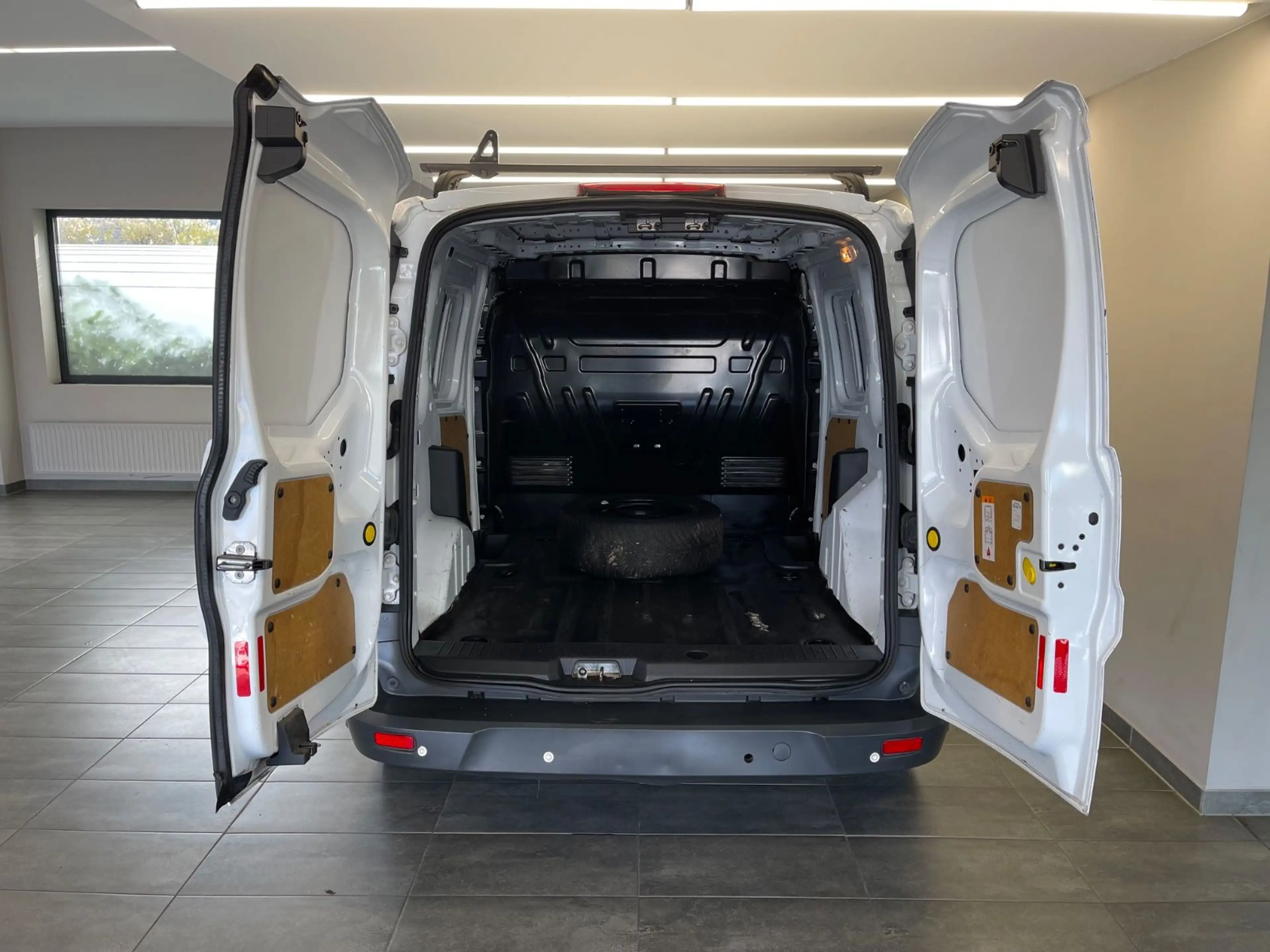 Ford Transit Connect Kasten 1.6 TDCi*LKW /TÜVNEU/TOP* — photo 15