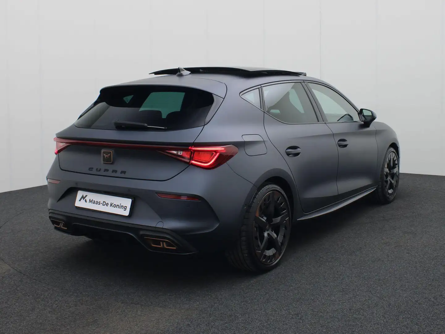 CUPRA Leon 1.4e-Hybrid 180kW/245PK VZ Performance DSG · Panor Grijs - 2
