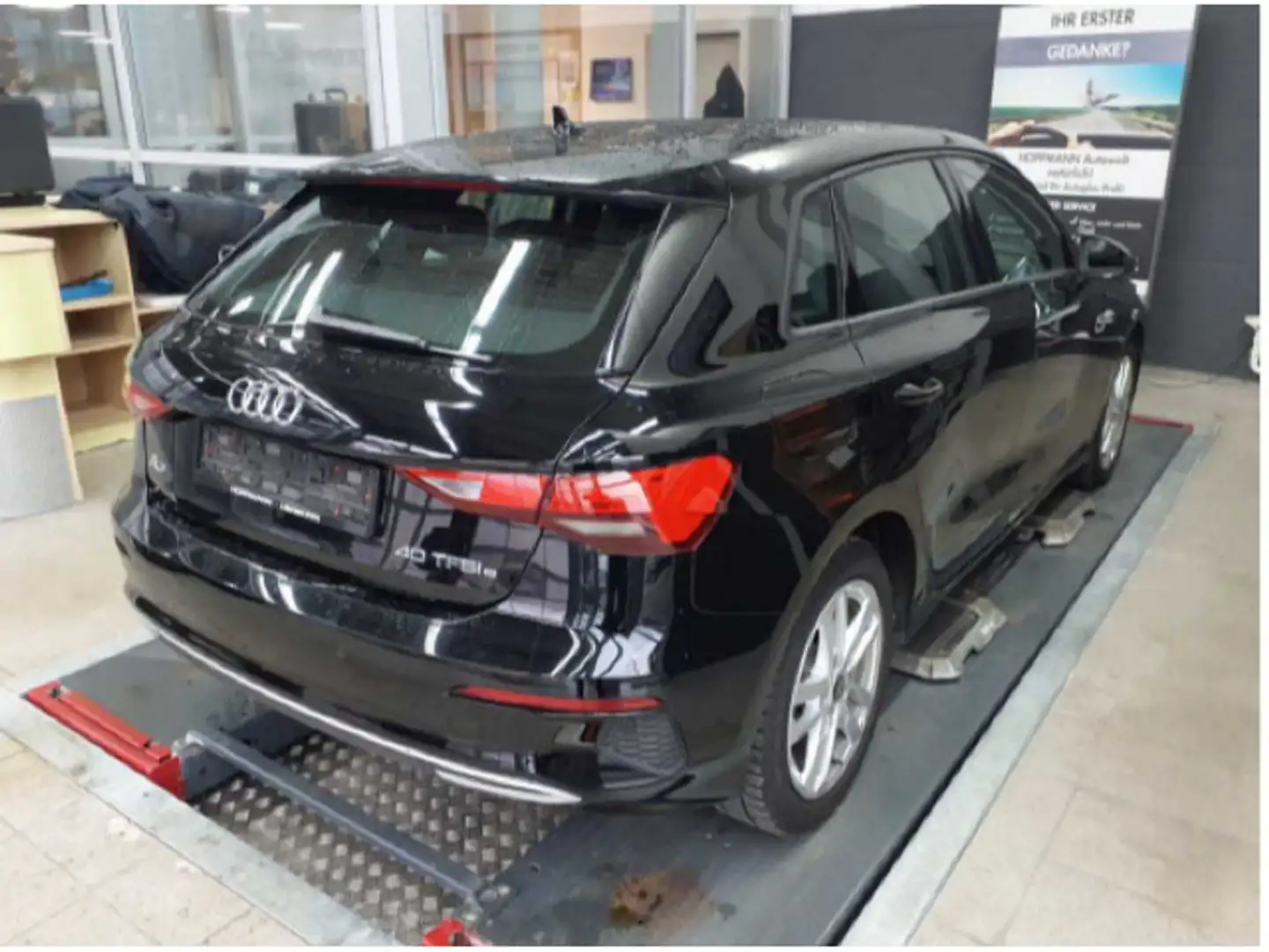 Audi A3 nza 40 TFSI e-tron advanced virtual Schwarz - 2