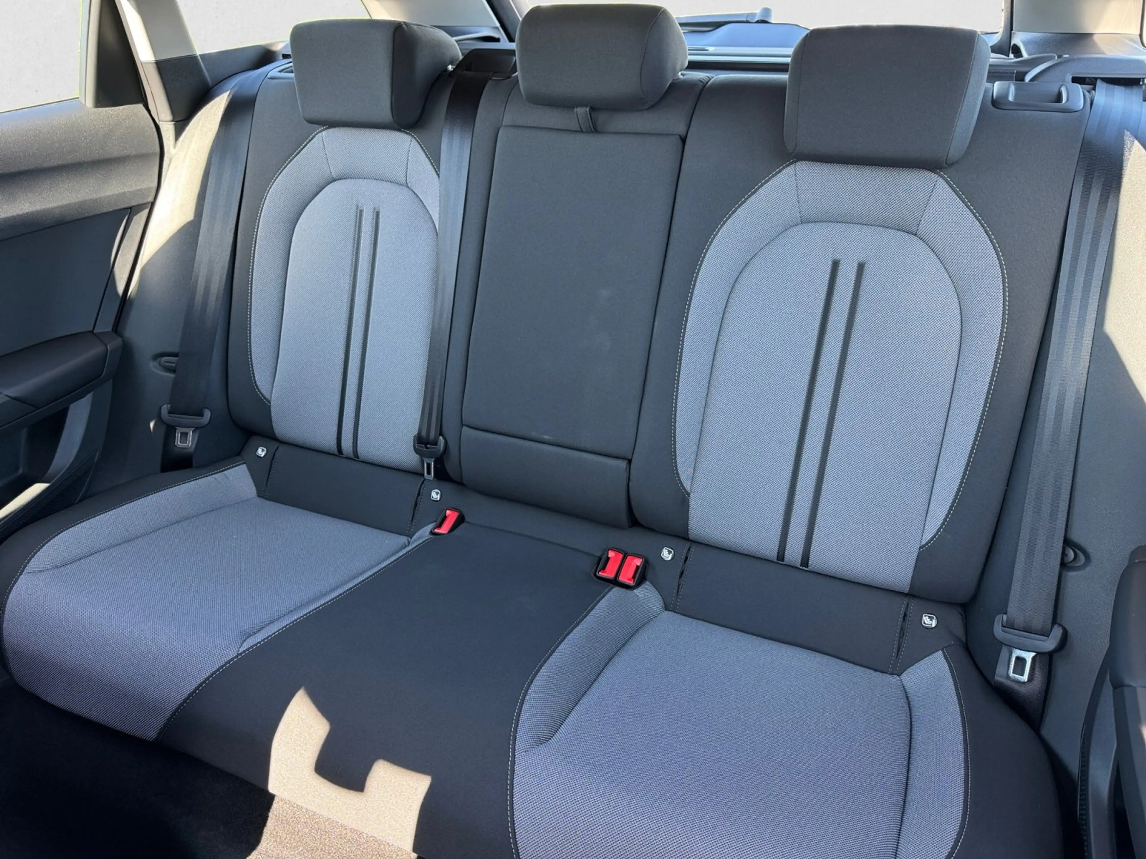SEAT Leon ST Style eTSI DSG|AHK|NAVI|ACC|KAMERA|LED| — photo 10
