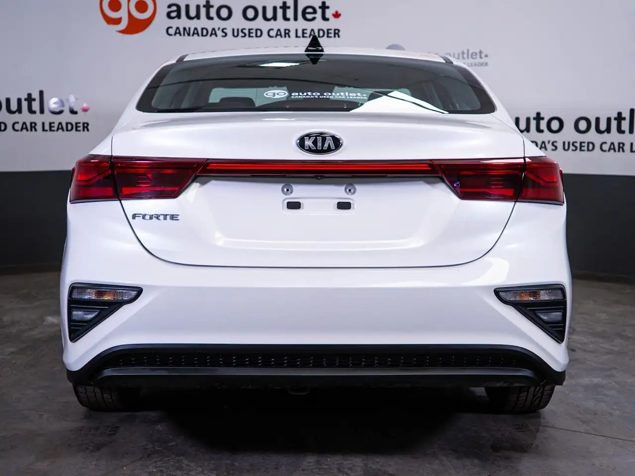 Kia Forte снимка Kia Forte