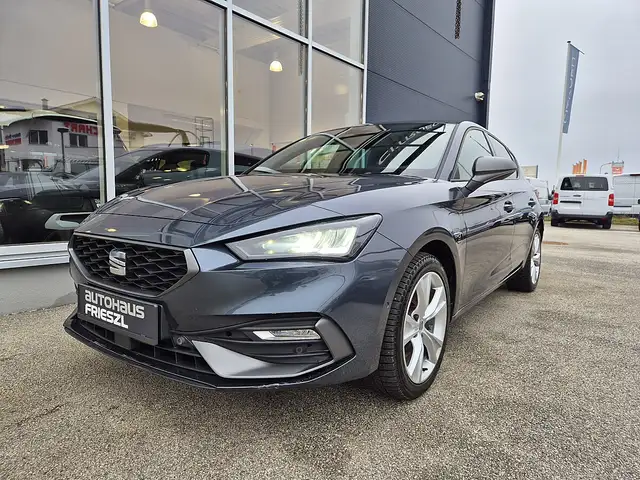 SEAT Leon FR eHybrid 204 DSG