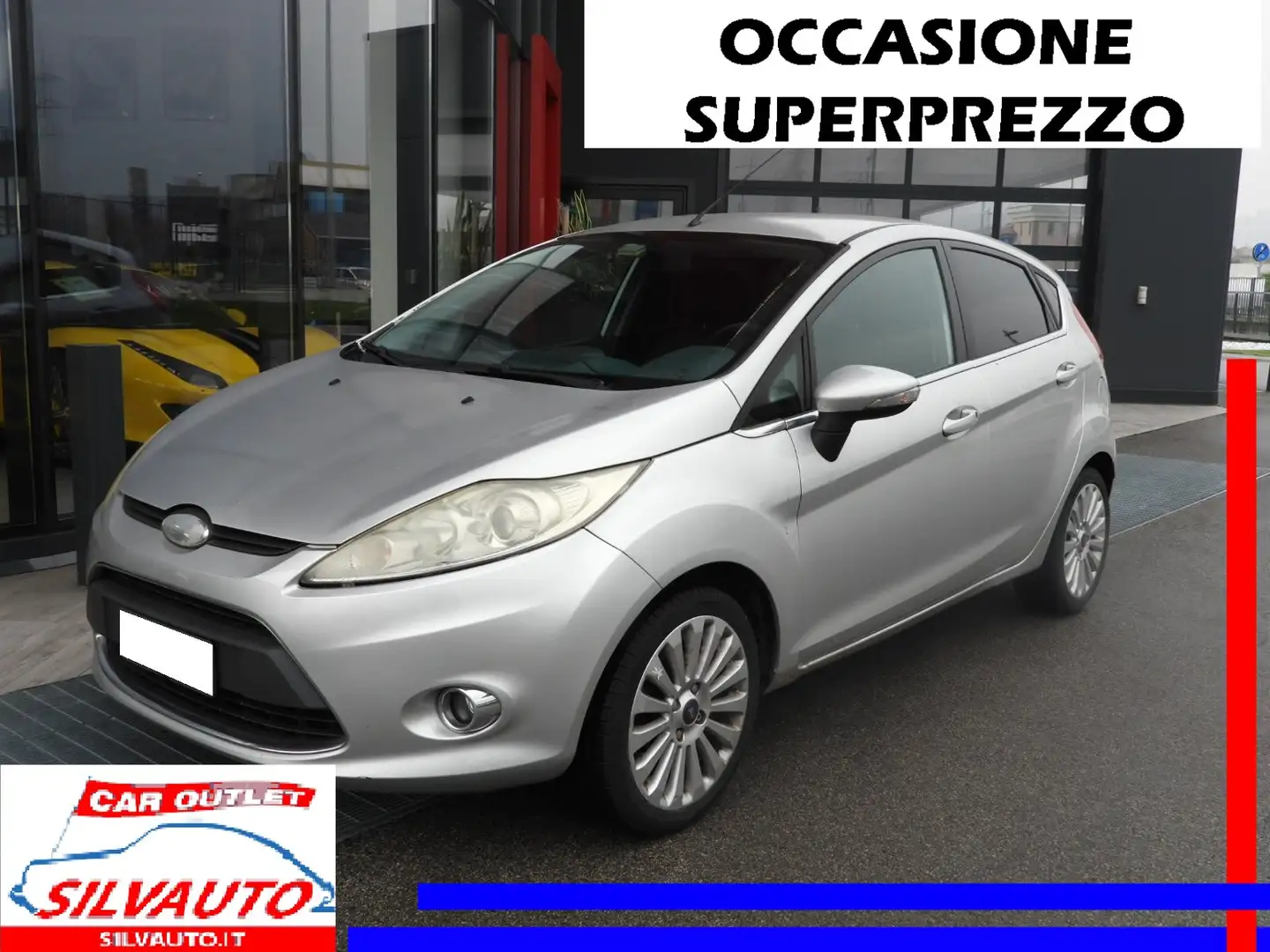 Ford Fiesta FORD FIESTA 1.2 TITANIUM 82CV 5P (2009) Zilver - 1