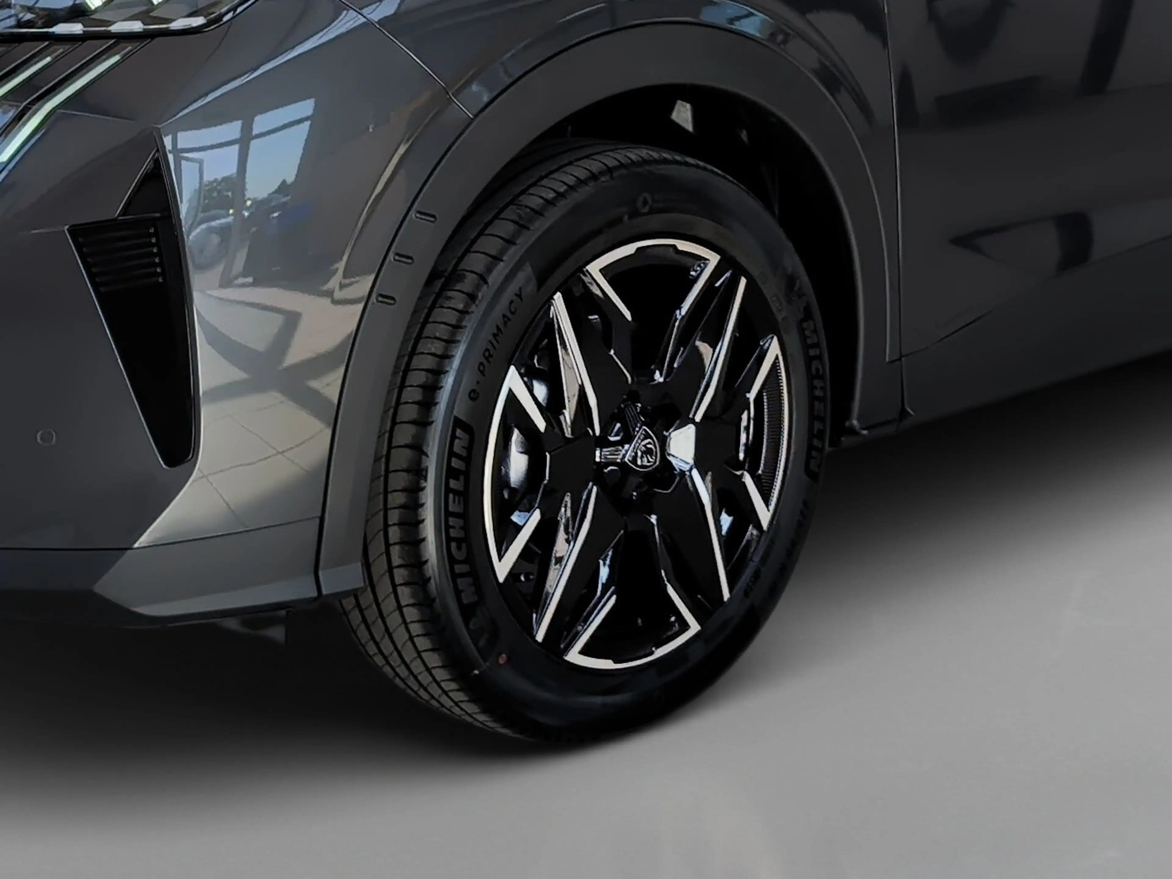 Peugeot 3008 Hybrid 145 GT Navi+ACC+eHeckkl+19Z+Kamera+Keyless — photo 10