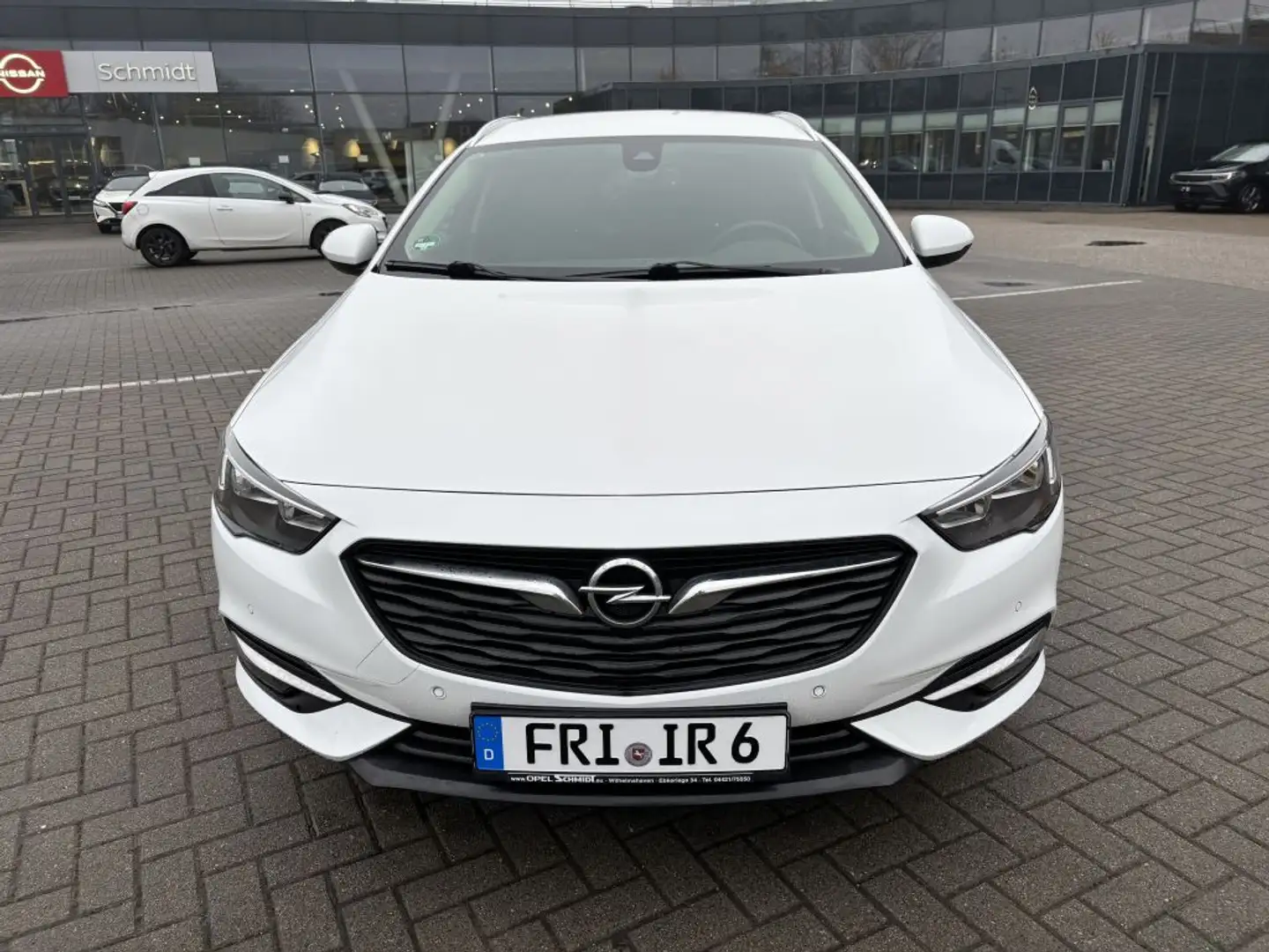 Opel Insignia Sports Tourer 1.5 Direct InjectionTurbo Dynamic Blanc - 2