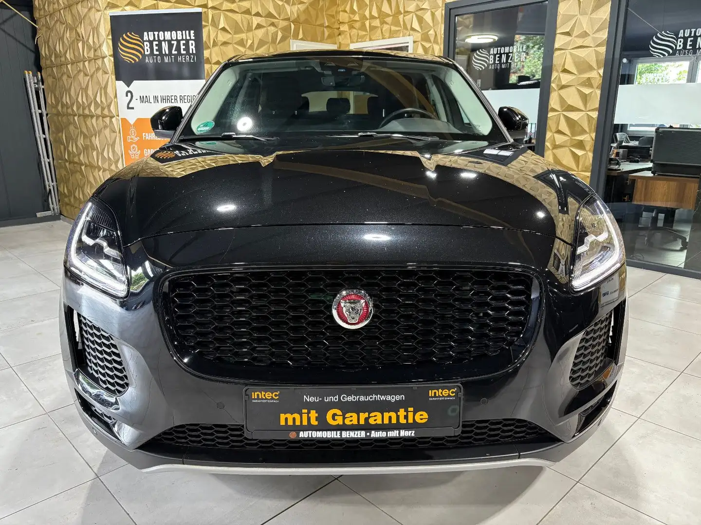 Jaguar E-Pace E-PACE S AWD/NAVI/KAMERA/APPLE/TOTWINKEL/SHZ Schwarz - 2