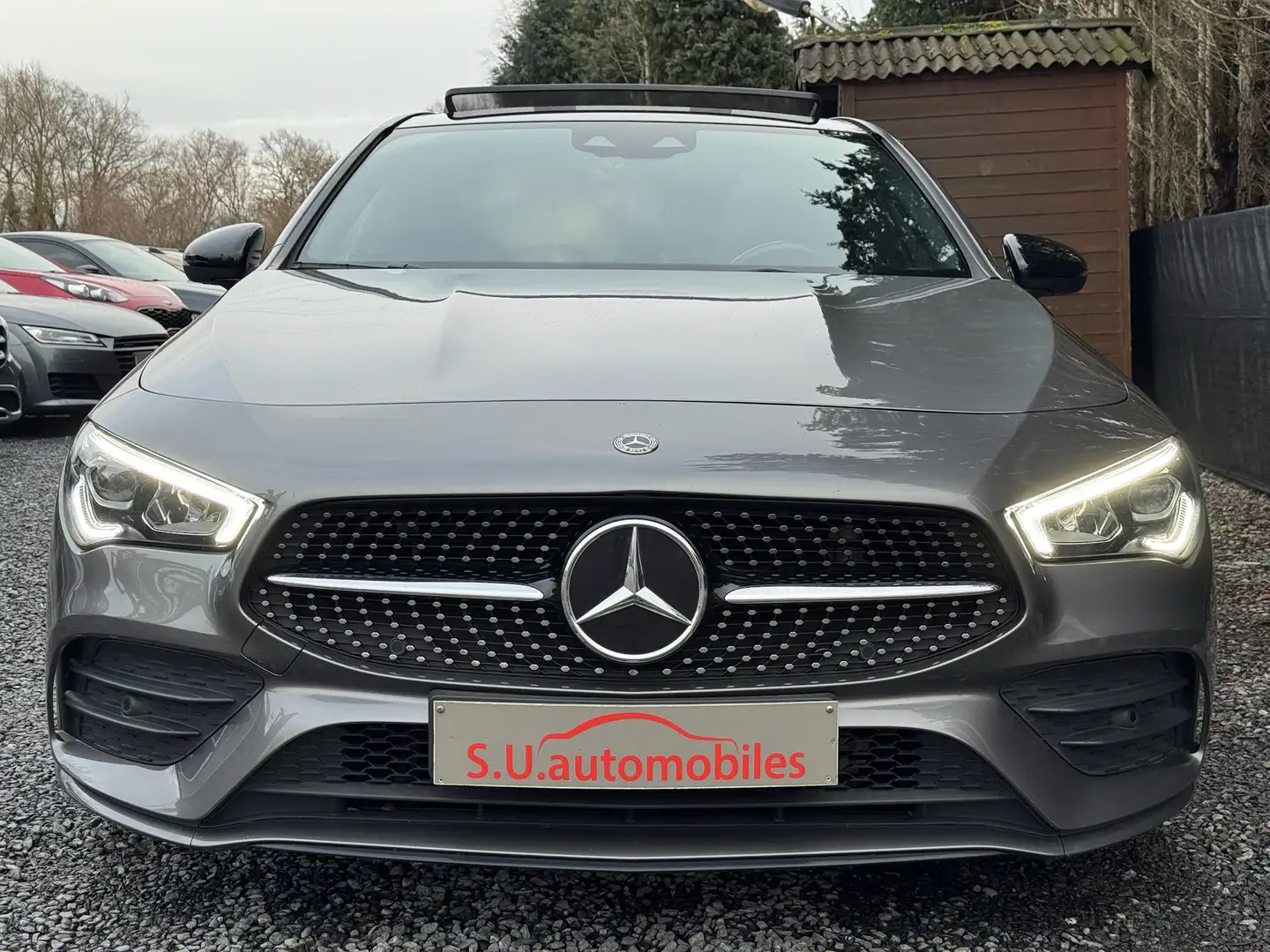 Mercedes-Benz CLA 180 d AMG Pack Ambiance/Pano/Wildscreen/GAR12Mois Grau - 2