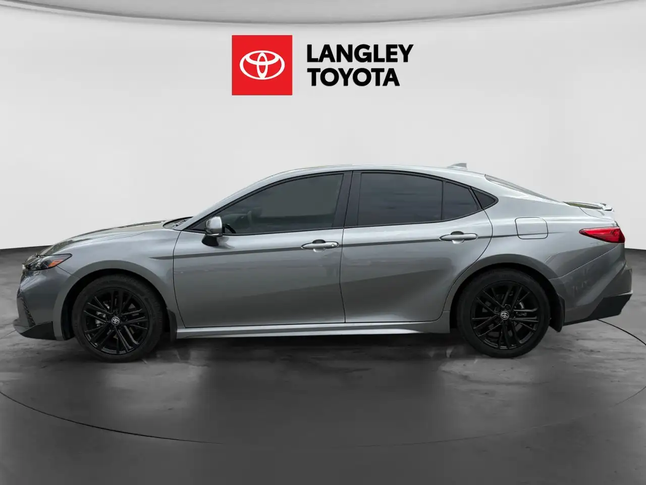 Toyota Camry photo Toyota Camry