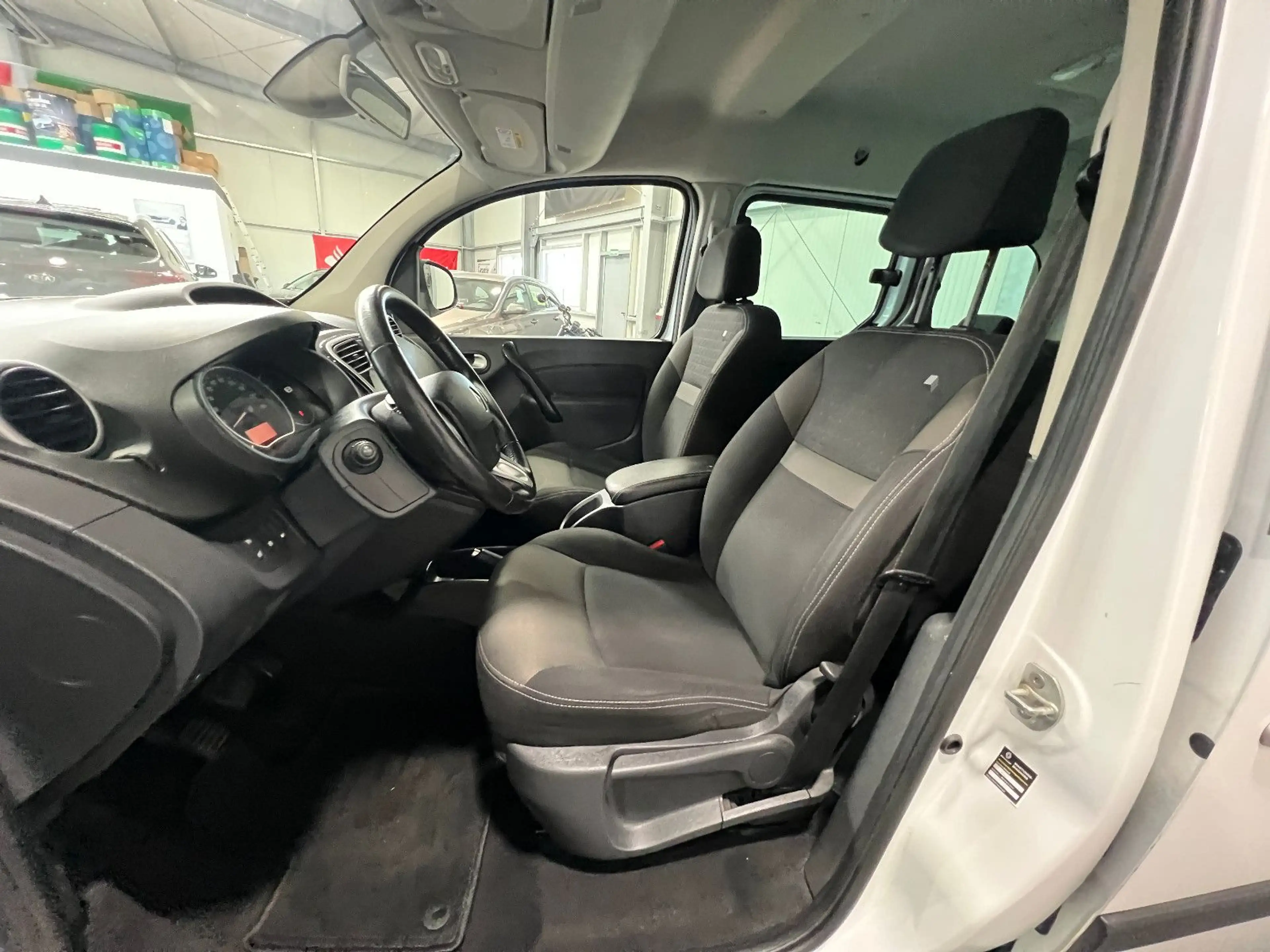 Renault Kangoo 1.5 dCi **Navi*Klima*PDC*Tempomat** — photo 15