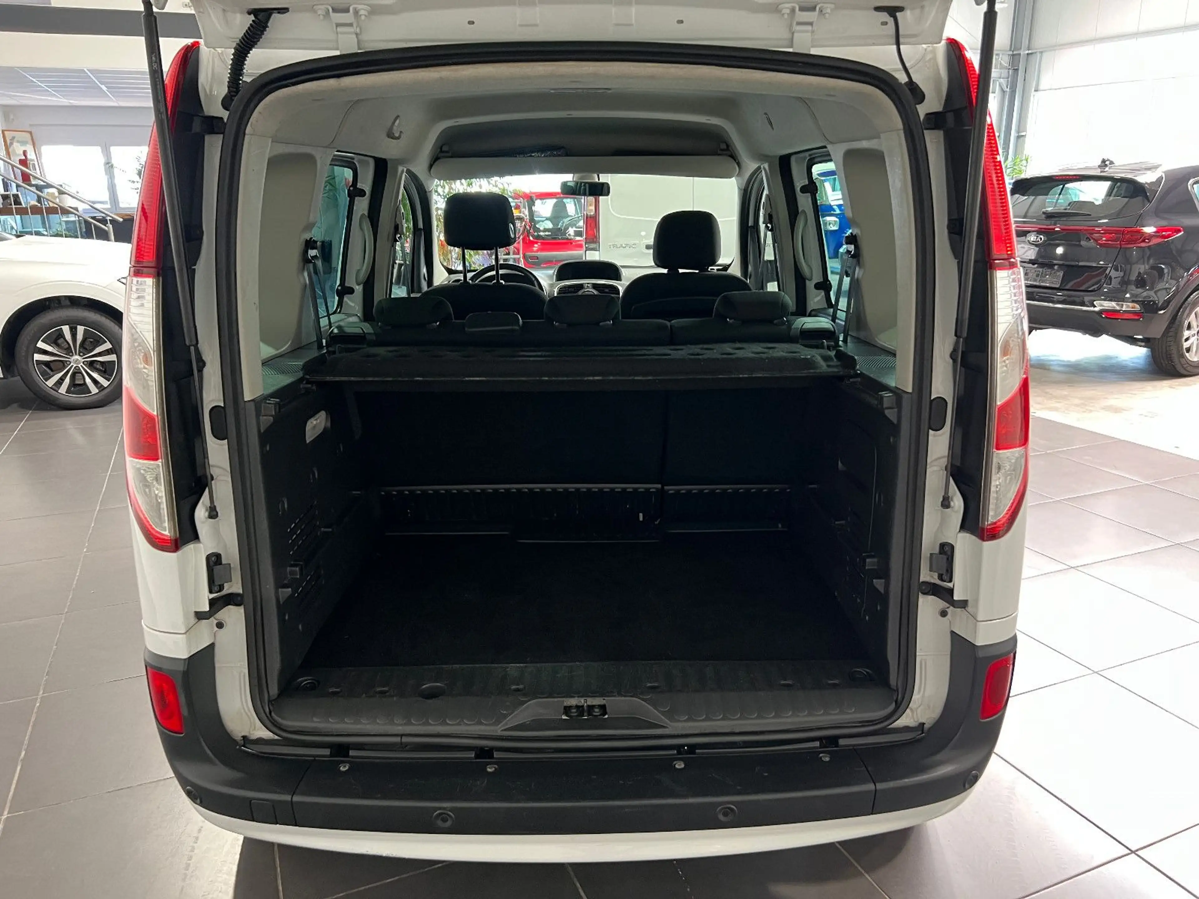 Renault Kangoo 1.5 dCi **Navi*Klima*PDC*Tempomat** — photo 5