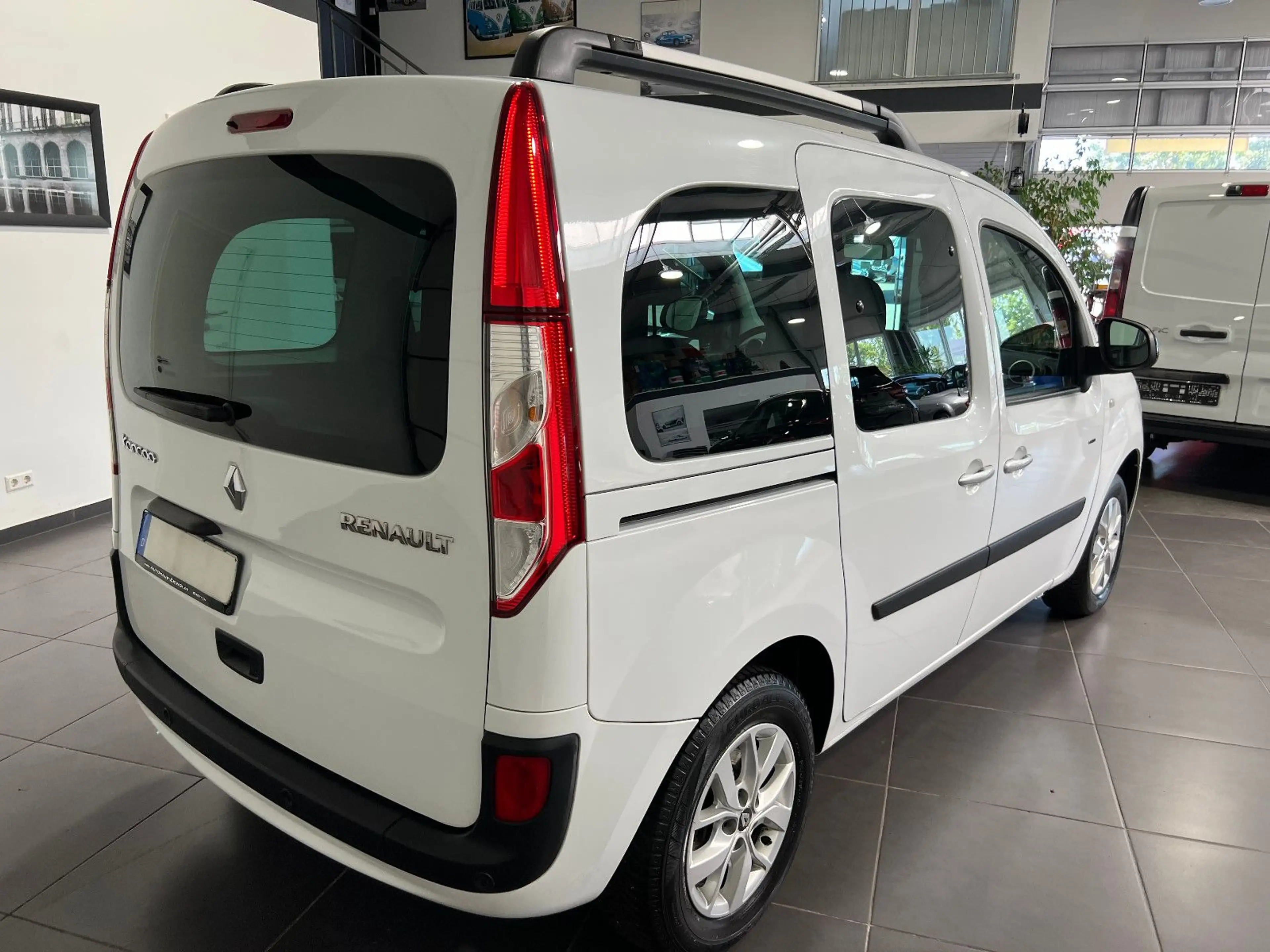 Renault Kangoo 1.5 dCi **Navi*Klima*PDC*Tempomat** — photo 6