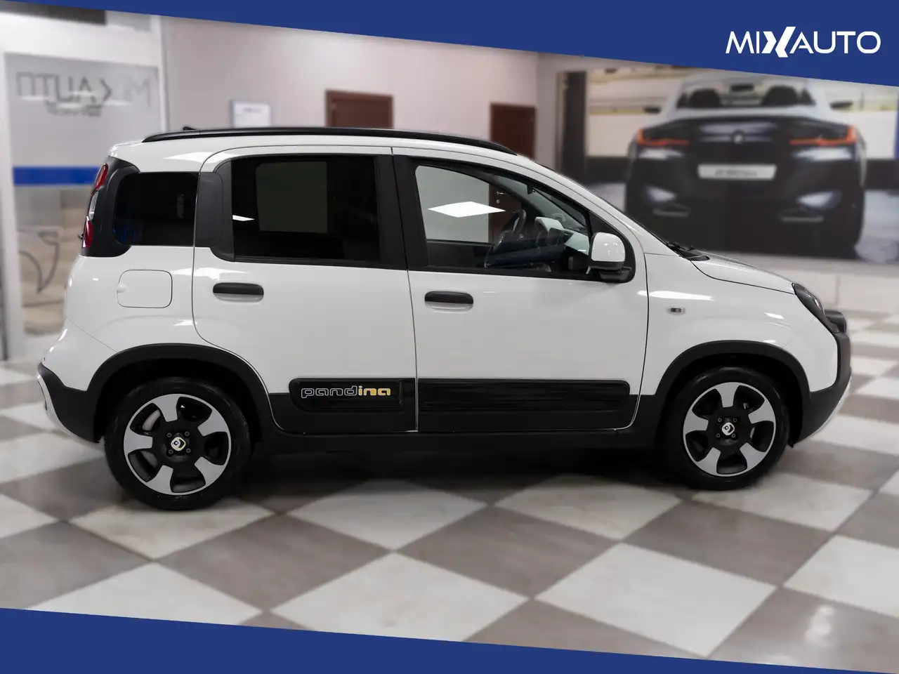 Fiat Panda Pandina Cross 1.0 Firefly Hybrid S&S 70CV, миниатюра 6