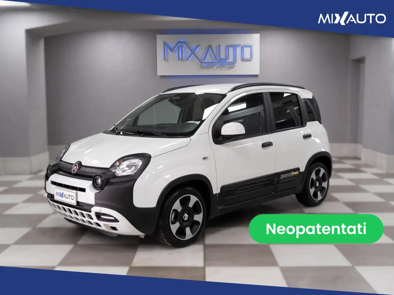 Fiat Panda Pandina Cross 1.0 Firefly Hybrid S&S 70CV