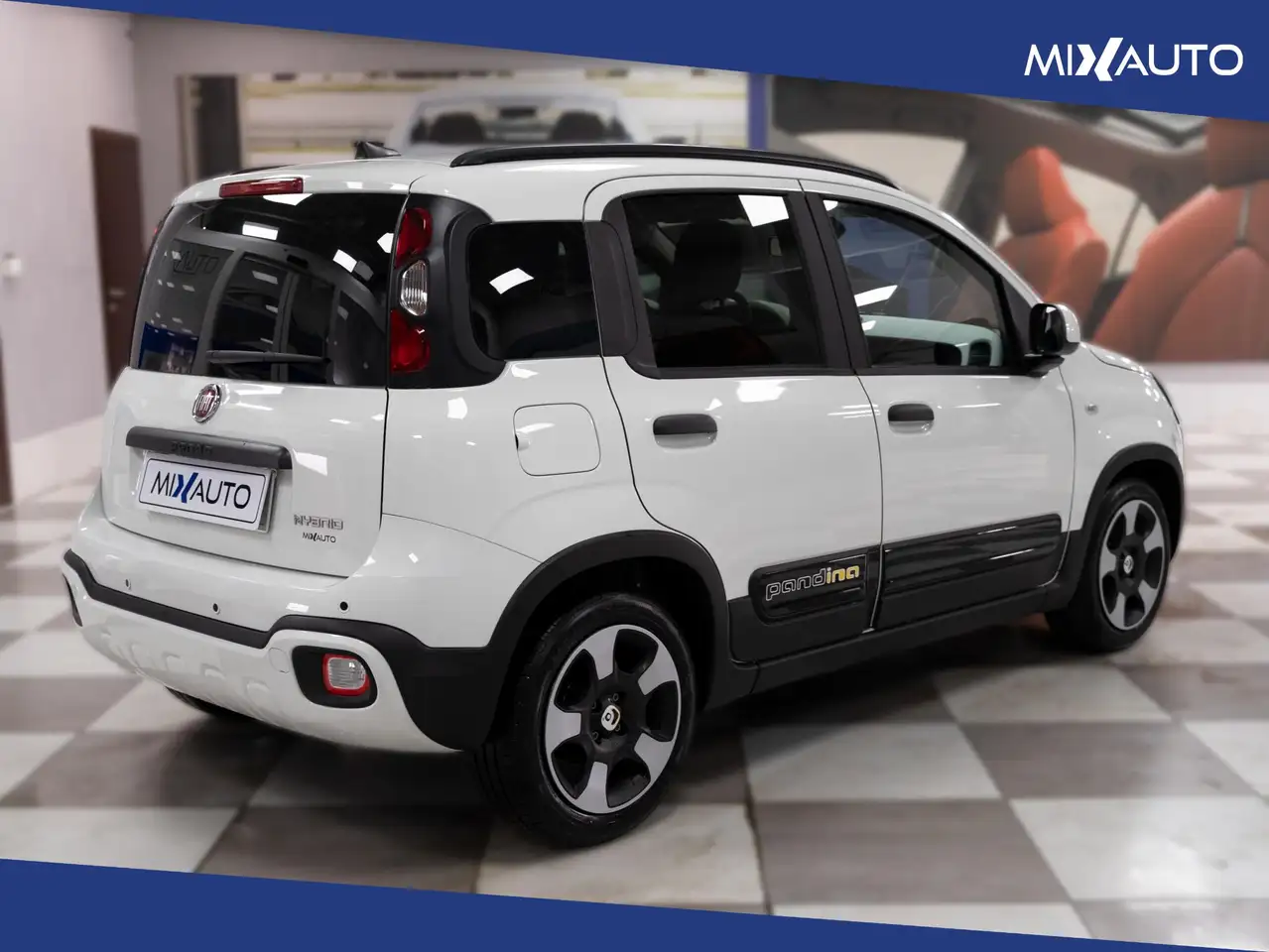 Fiat Panda Pandina Cross 1.0 Firefly Hybrid S&S 70CV, миниатюра 5