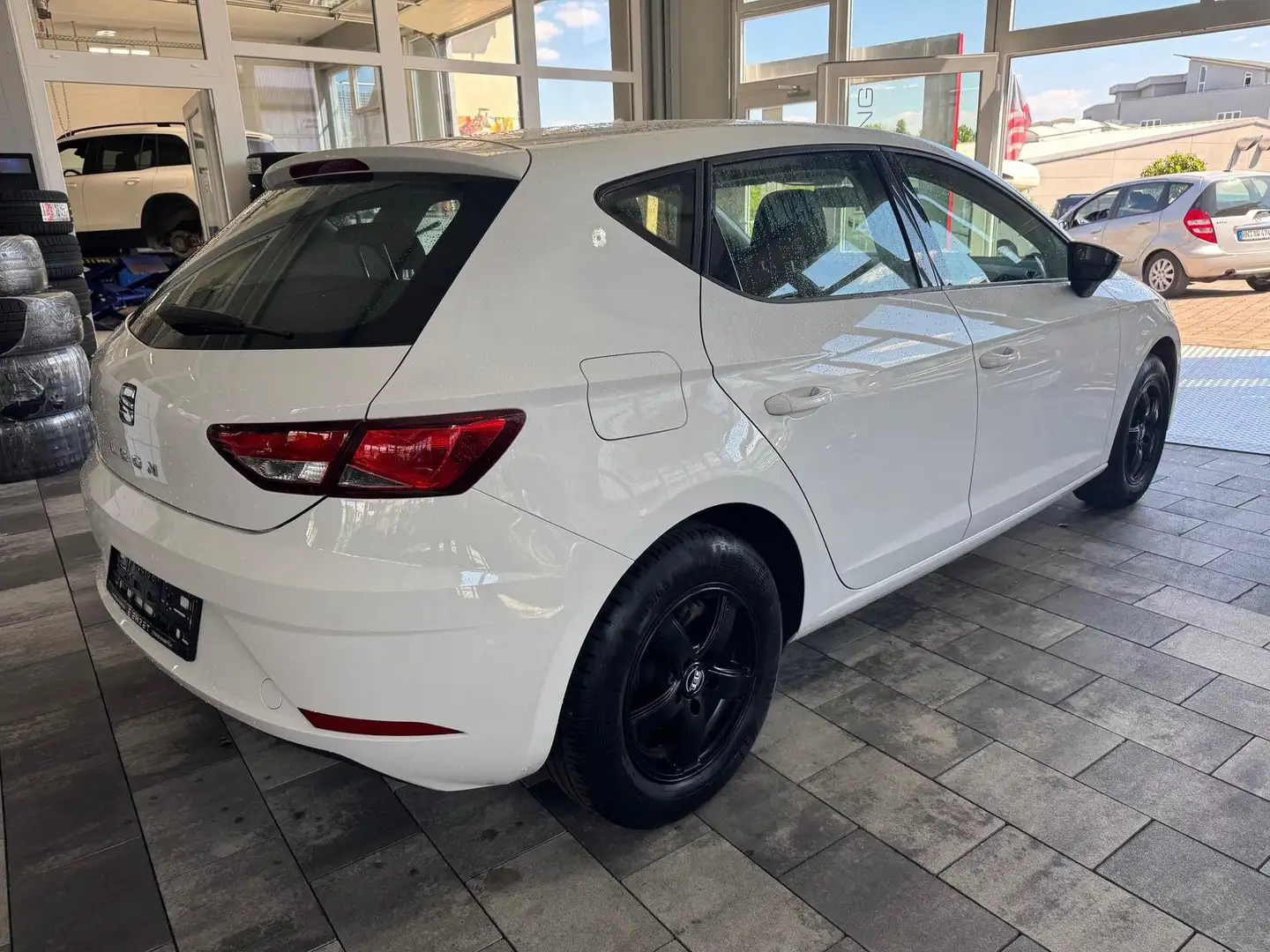 SEAT Leon 1.2 TSI Reference Blanc - 2