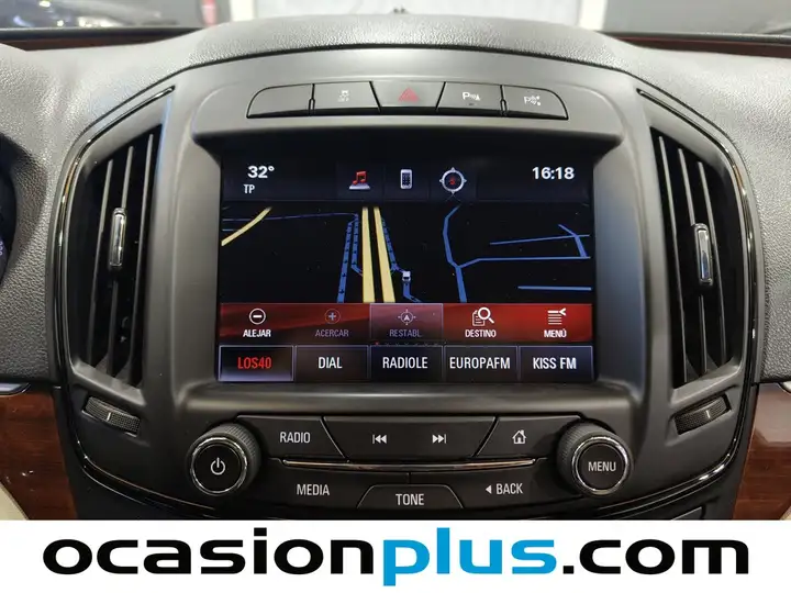 Opel Insignia 2013, foto 9