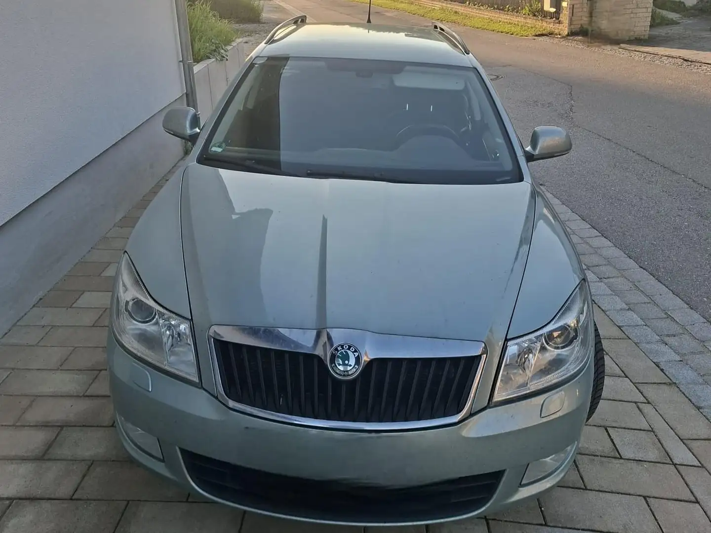 Skoda Octavia Octavia Combi 1.8 TSI DSG FAMILY Zelená - 1