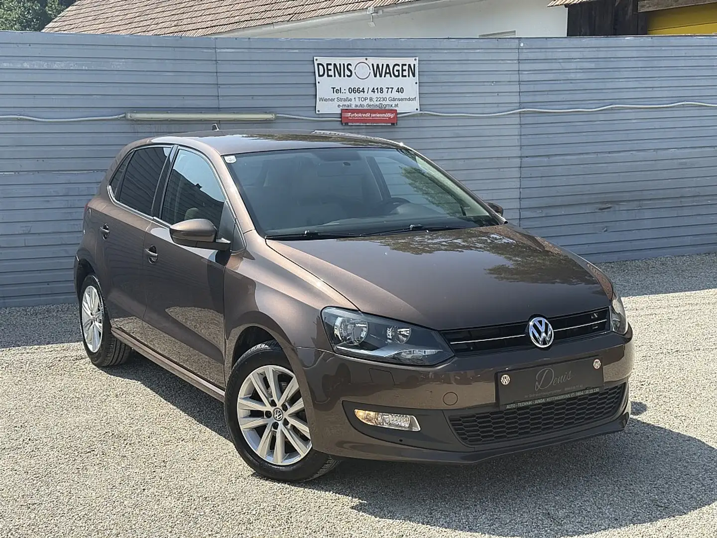 Volkswagen Polo 4FRIENDS 1,6 TDI DPF DSG Braun - 2