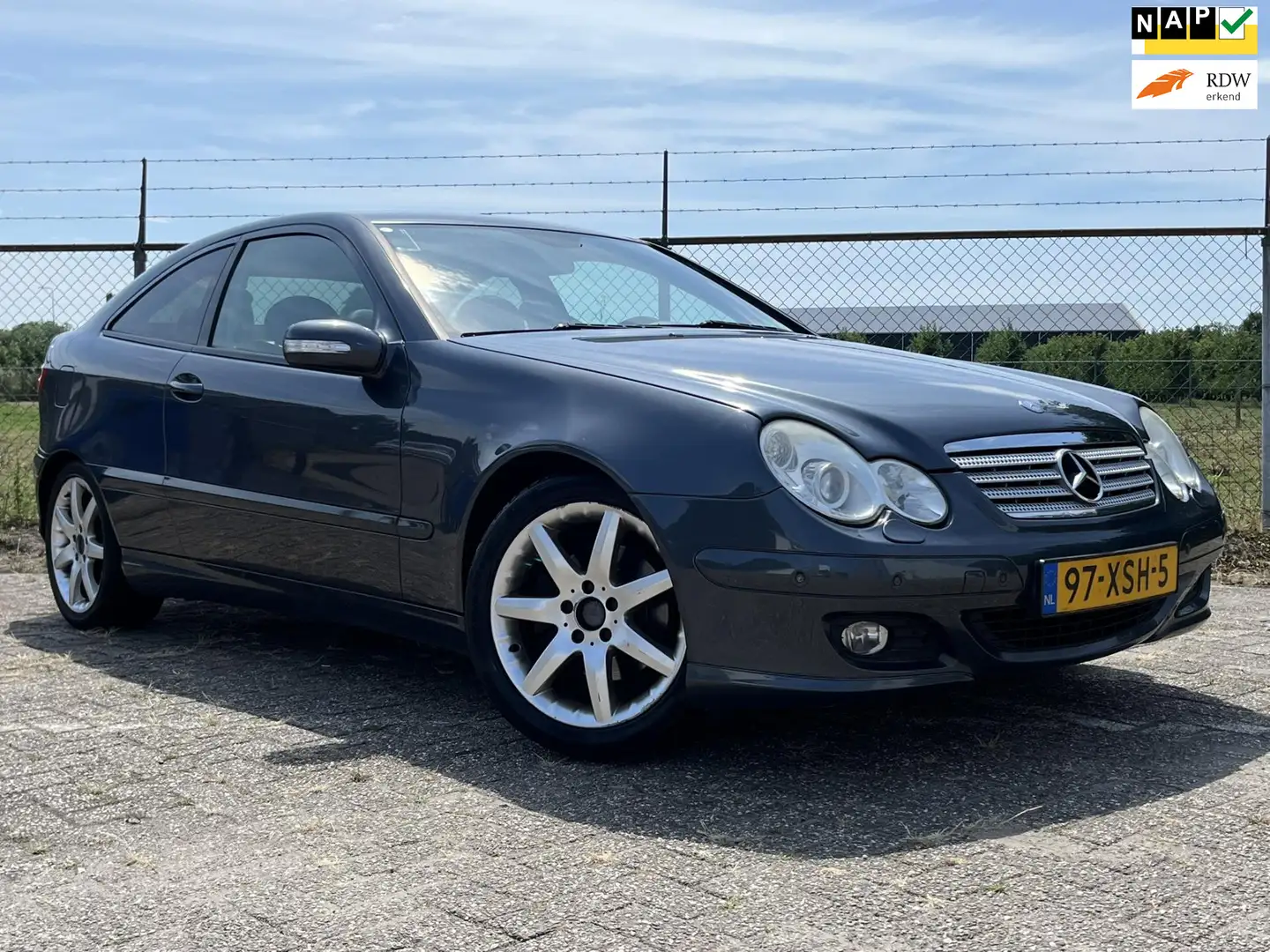 Mercedes-Benz C 230 Sportcoupé V6 Leder Navigatie Cruise control Gris - 1