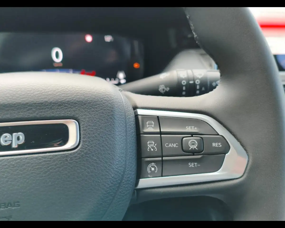 Jeep Compass 1.6 Multijet II S 29