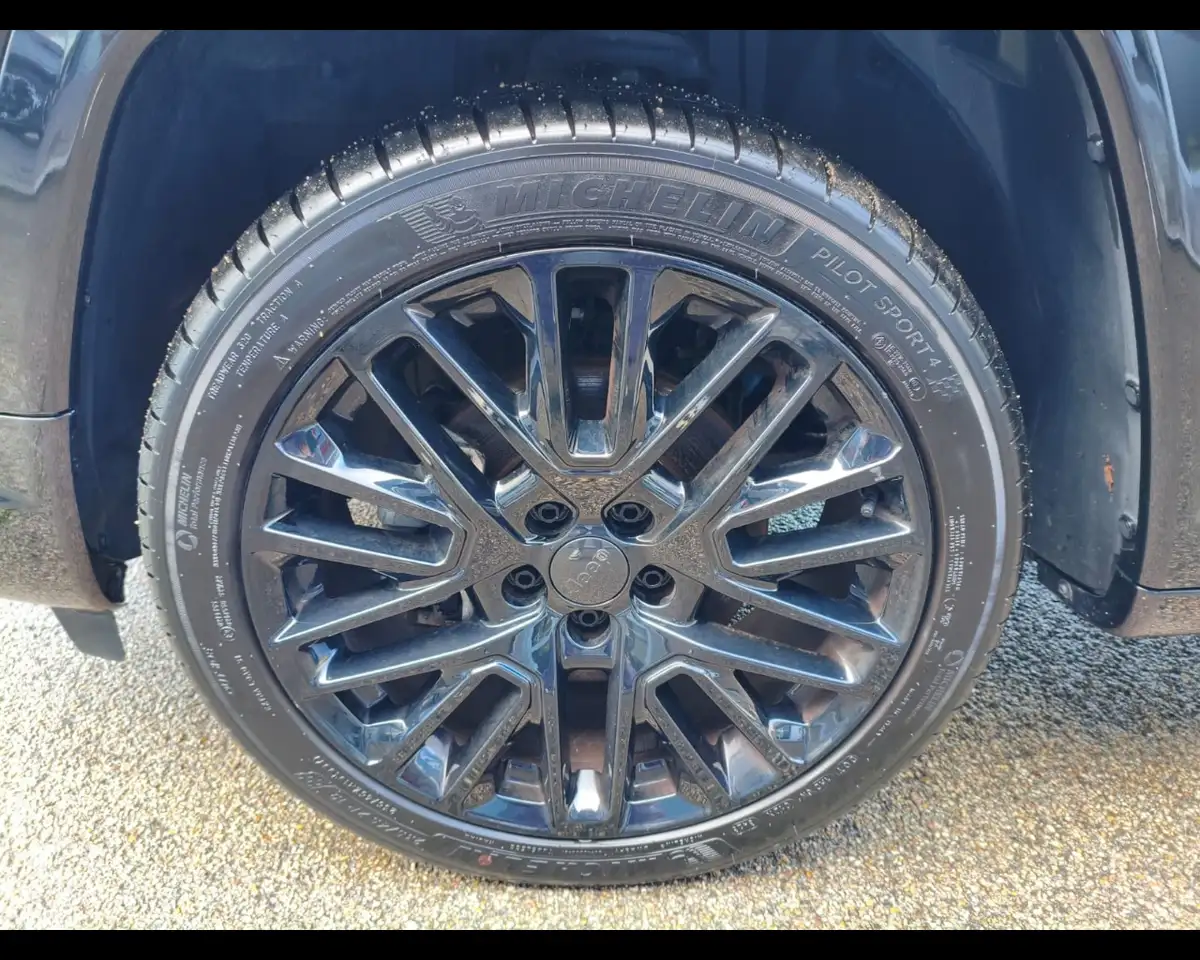 Jeep Compass 1.6 Multijet II S 9