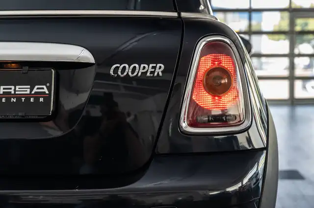 Mini Cooper Cooper view 18