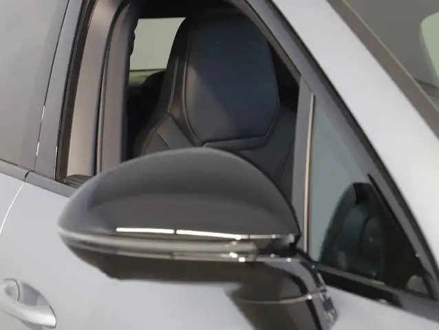 Porsche Cayenne E-Hybrid Coupé Black Edition Ansicht 37