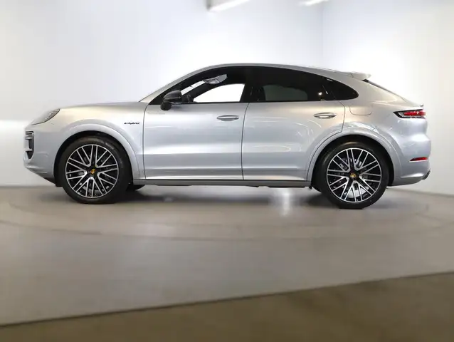 Porsche Cayenne E-Hybrid Coupé Black Edition Ansicht 2