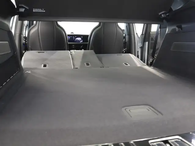 Porsche Cayenne E-Hybrid Coupé Black Edition Ansicht 48