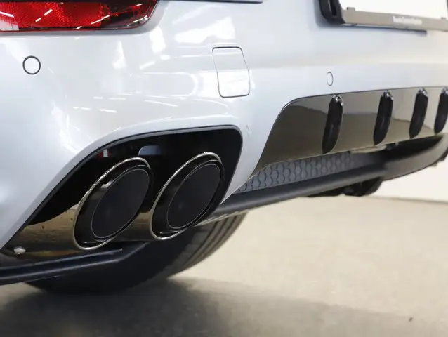 Porsche Cayenne E-Hybrid Coupé Black Edition Ansicht 12
