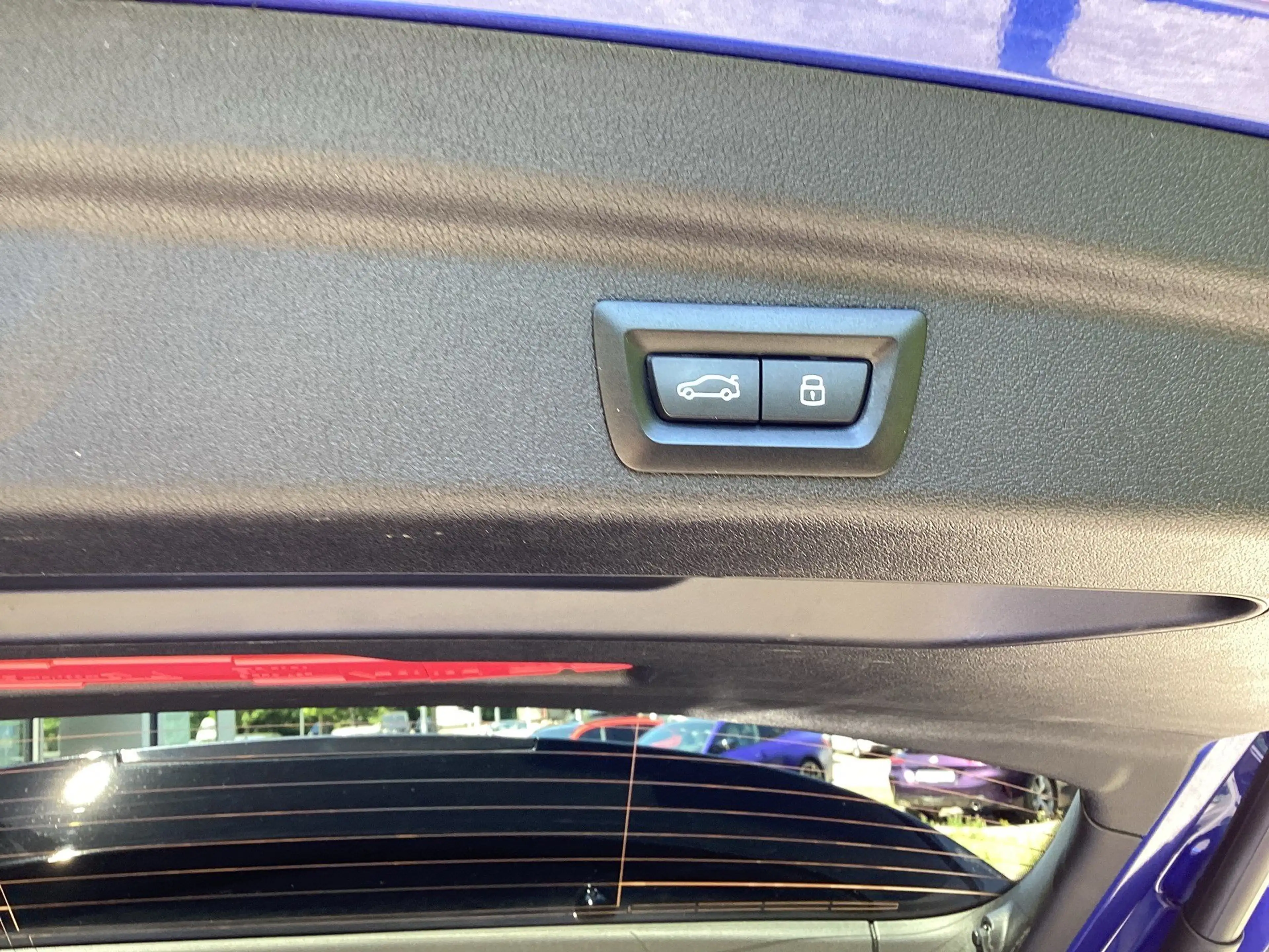BMW 230 e xDrive Active Tourer — photo 14