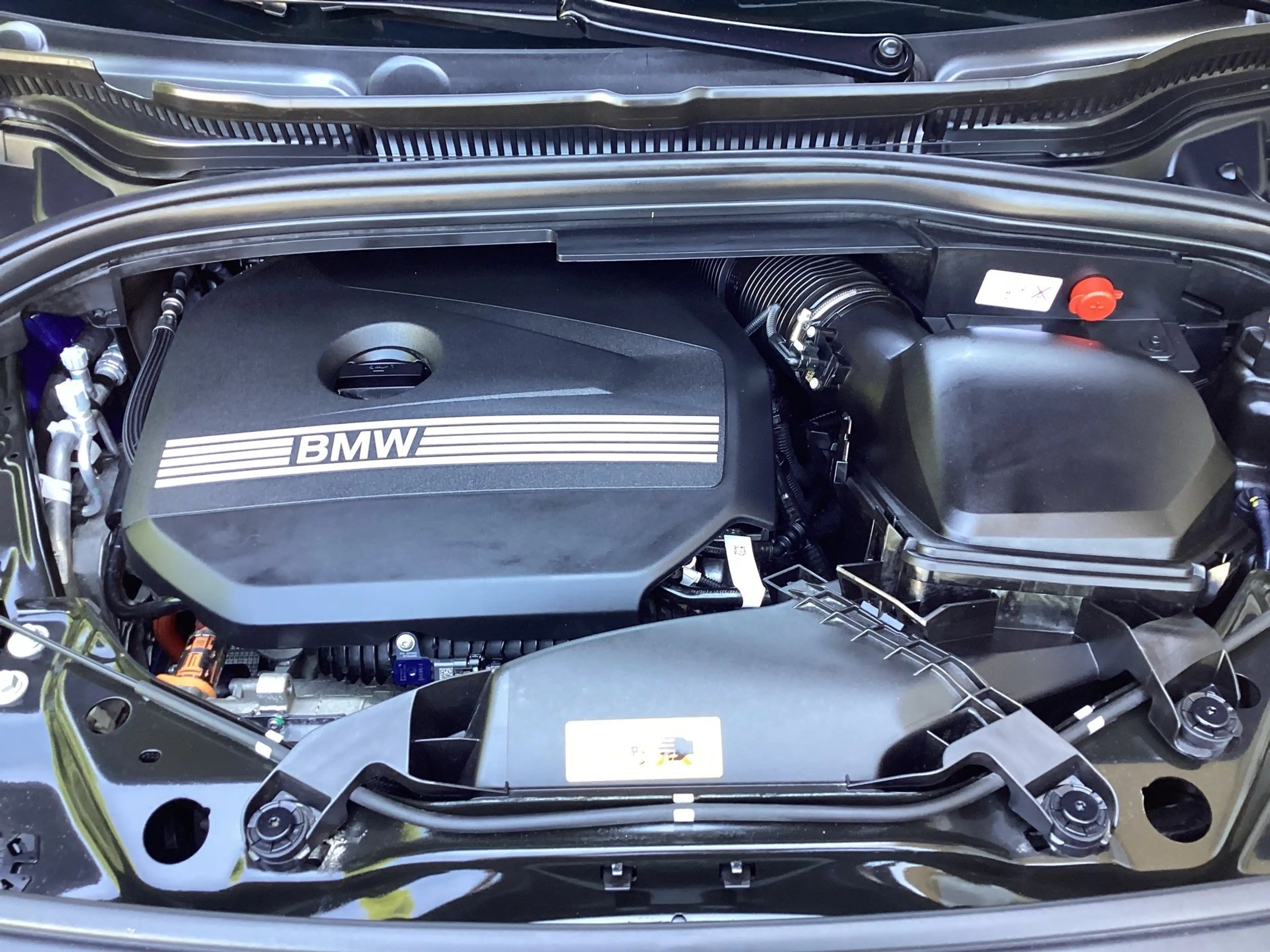 BMW 230 e xDrive Active Tourer — photo 15