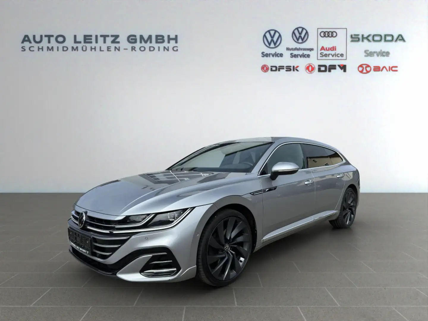 Volkswagen Arteon SB 4M R-Line AHK DCC Pano RFK 4xSHZ 20Zoll Silber - 1