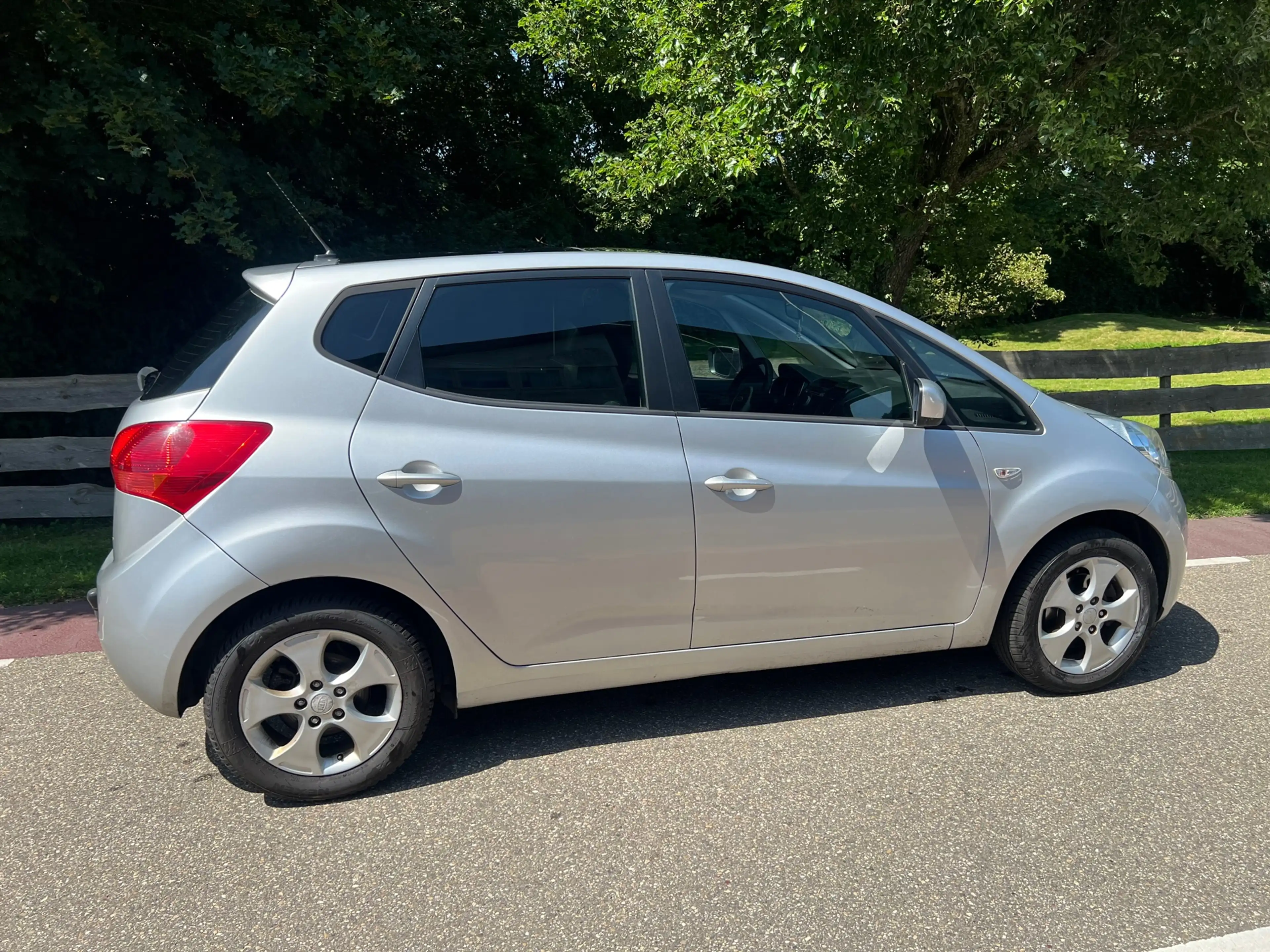 Kia Venga 1.4 CVVT Plus Pack Trekhaak Clima — photo 10