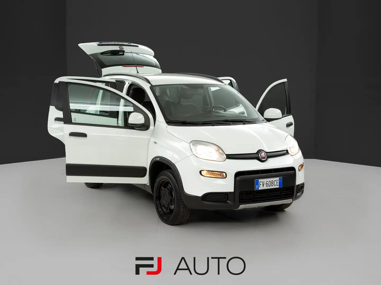 Fiat Panda 0.9 TwinAir Turbo 4x4 S&S 85cv my19 Biały - 2